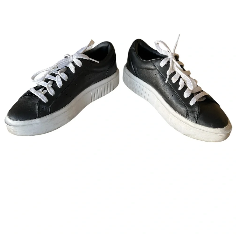Adidas Sleek Super Womens Size 5.5‎ Black Athletic Casual Shoes Sneakers EE4519